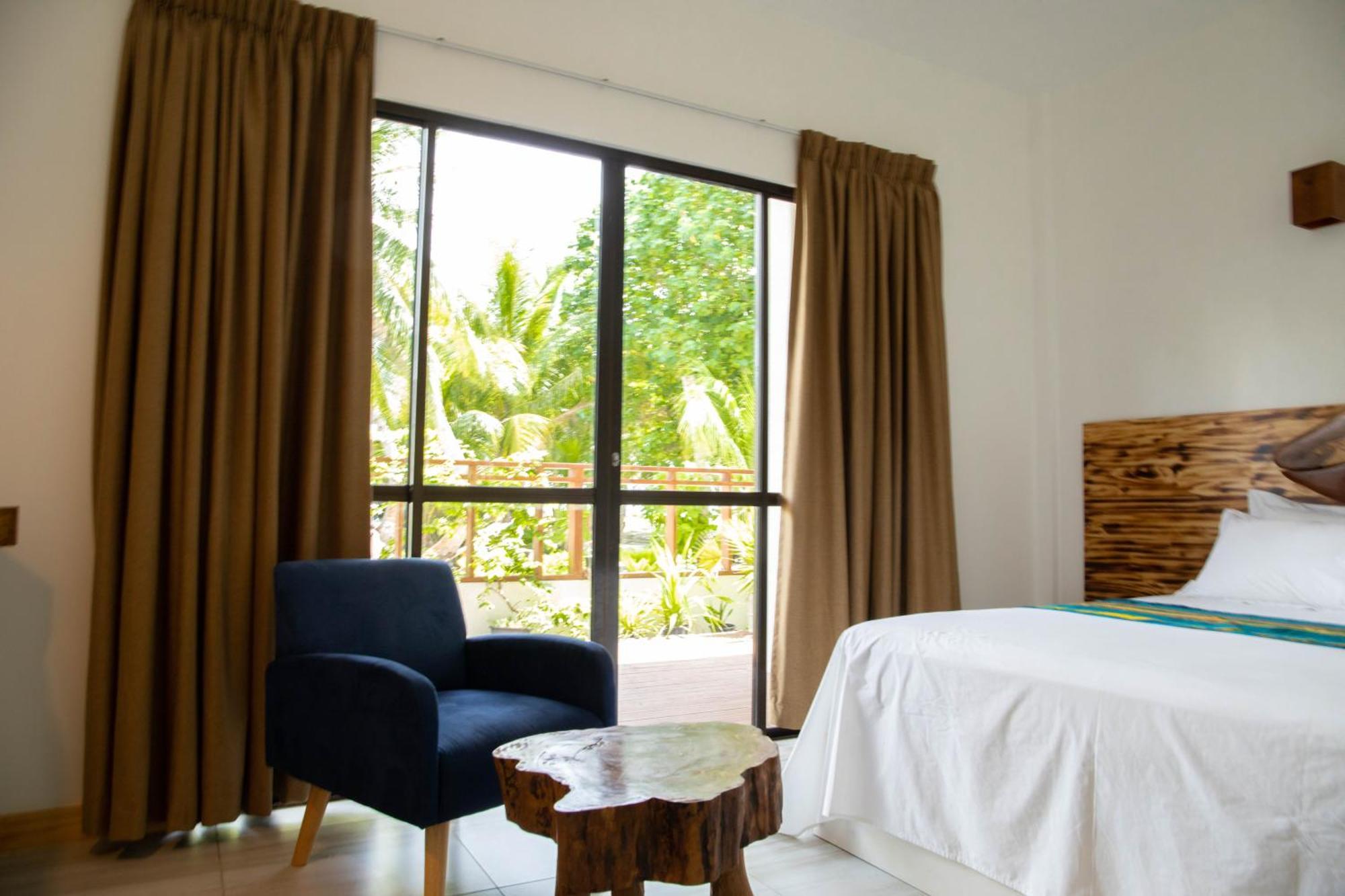 Kudhi Boli Beach House Thulusdhoo Habitación foto